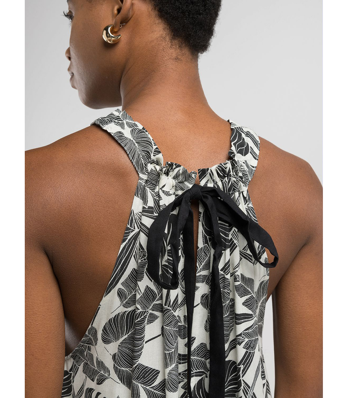 ハワイアンプリント Aラインロングドレス 詳細画像 ブラックホワイト 6